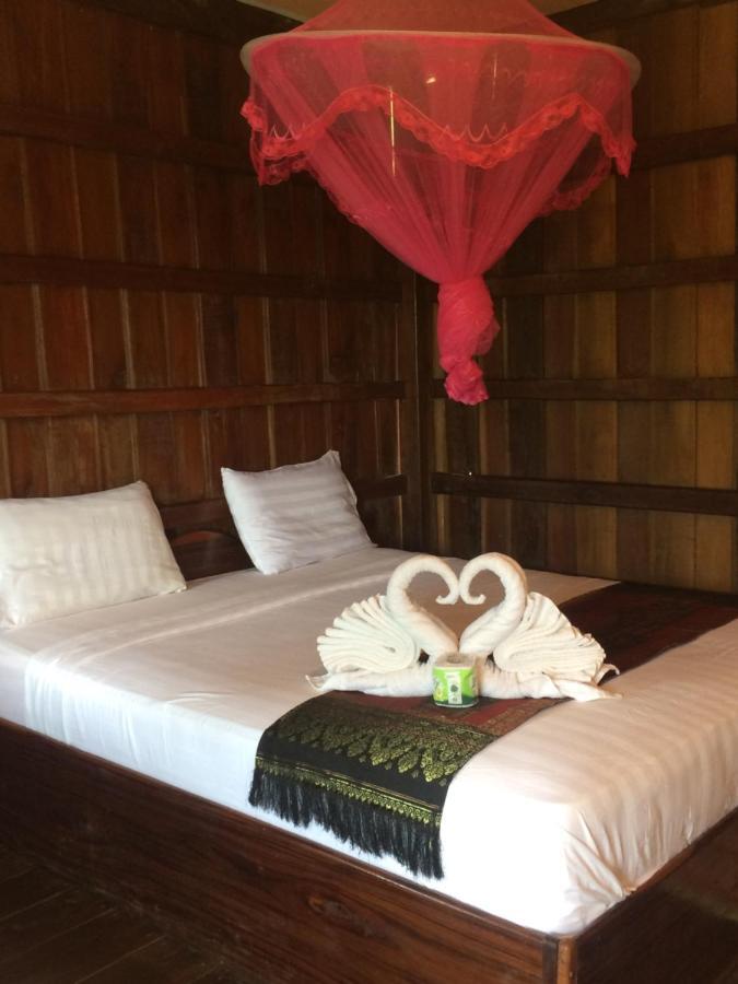فندق Ban Dondétفي  Riverside Bungalow المظهر الخارجي الصورة